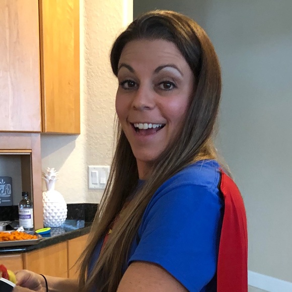 Meet your Posher, Christi - Picture 2 of 3